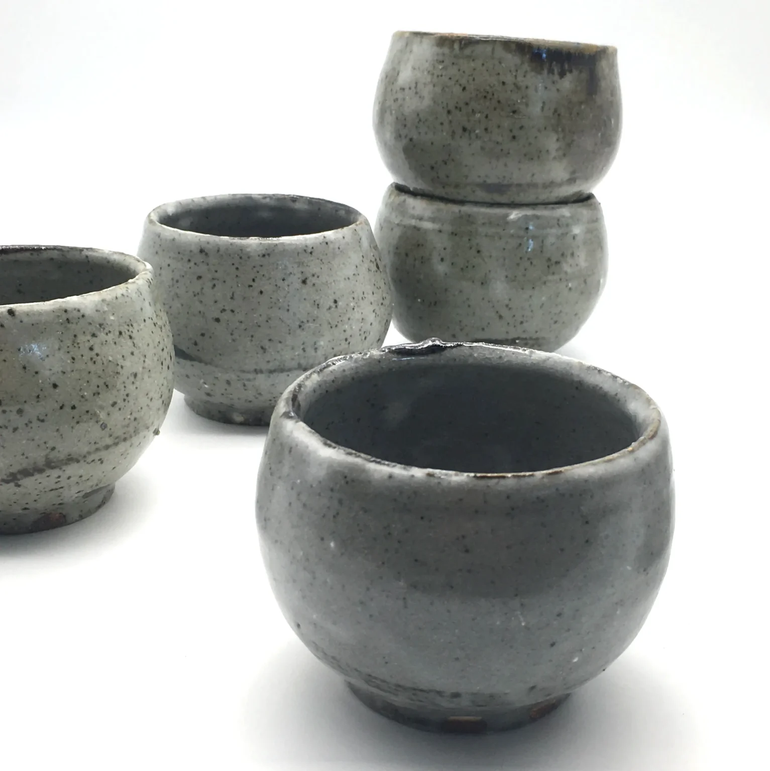 wood fired ceramic yunomi handcrafted in Japan by Timi Lantos Ceramics
