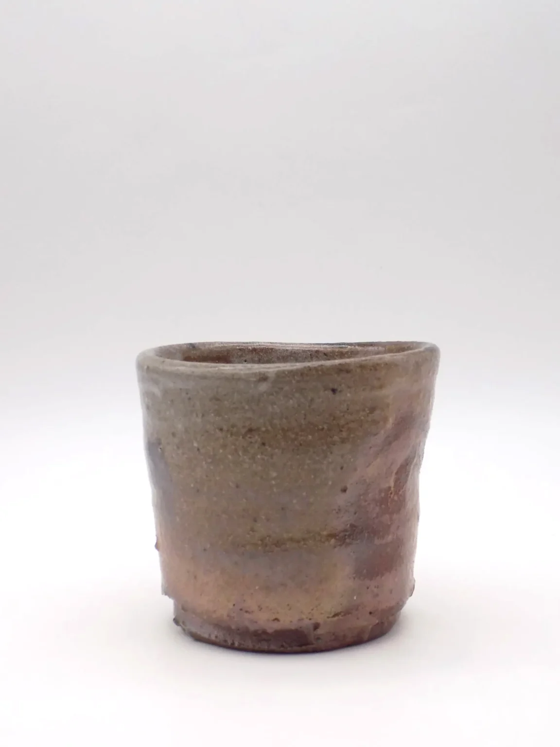 Handmade rustic yunomi tea cup by Timi Lantos Ceramics